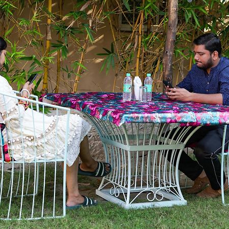 Petal Of Mewar - A Luxury Boutique Hotel Удайпур Екстериор снимка