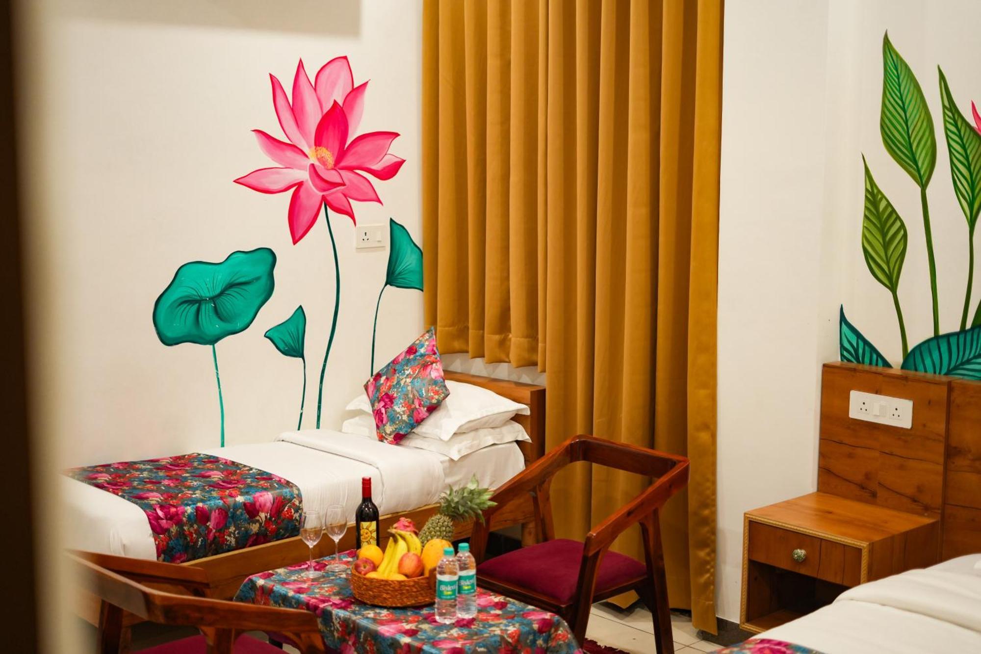 Petal Of Mewar - A Luxury Boutique Hotel Удайпур Екстериор снимка